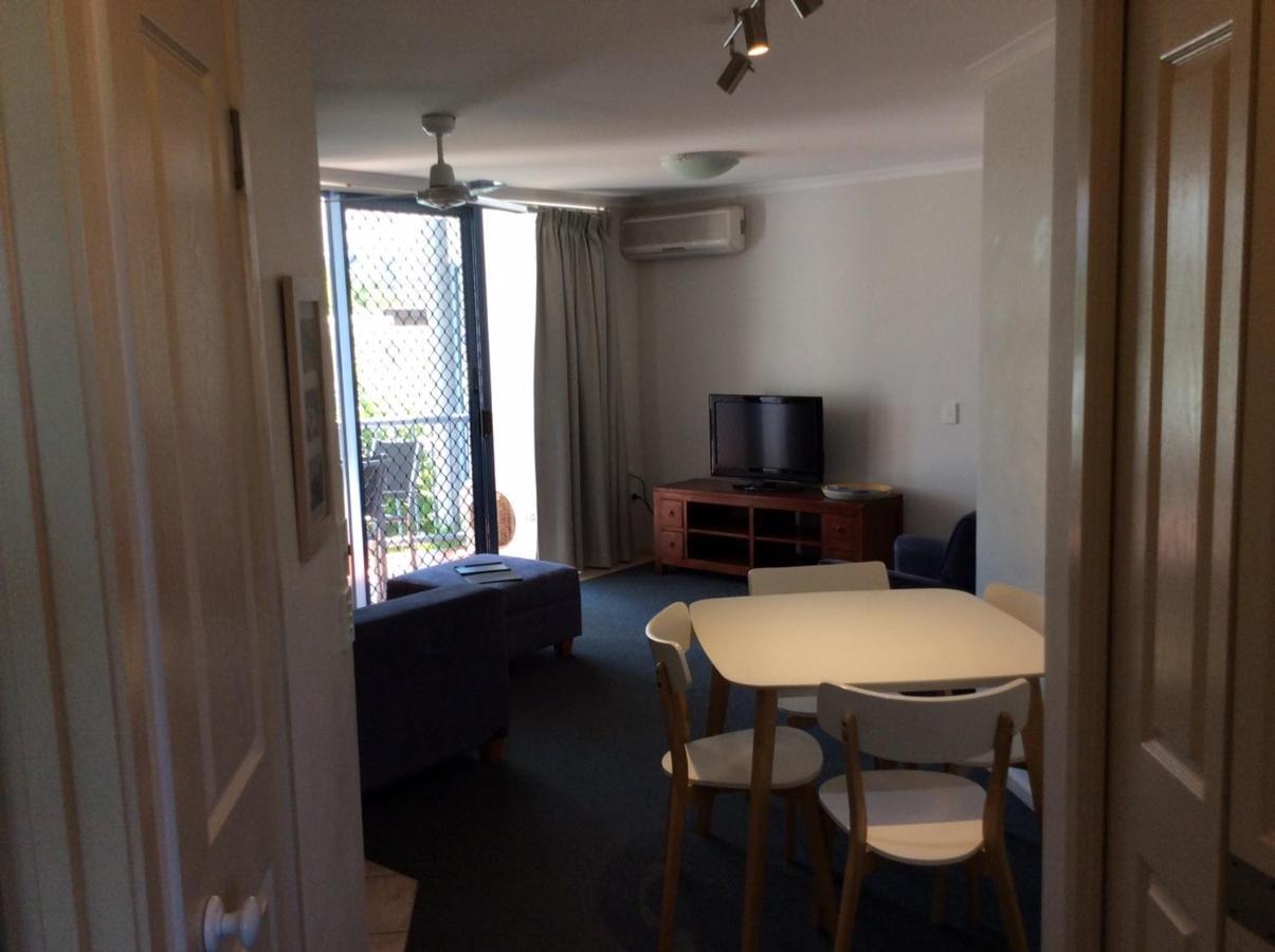 Portobello Resort Apartments Gold Coast Exterior foto